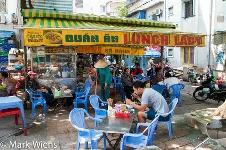 Mỹ Tâm: Họa mi tóc nâu và mối quan hệ với học trò